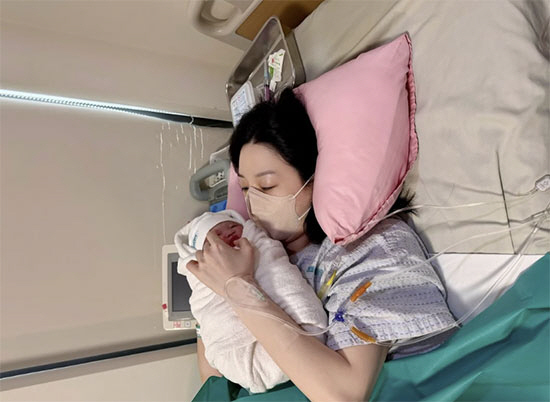 '유산 아픔' 오상진♥김소영, 드디어 득남…"네 가족 됐다" 뭉클한 소감