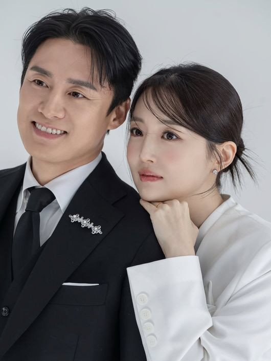 '유산 아픔' 오상진♥김소영, 드디어 득남…"네 가족 됐다" 뭉클한 소감