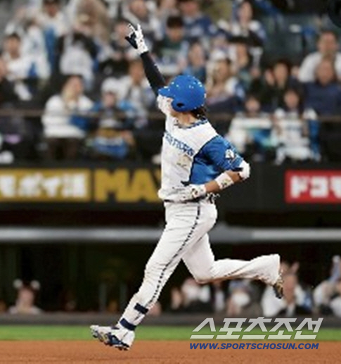 니혼햄은 개막전부터 8경기에서 타자 10명이 20홈런을 때렸다. 압도적인 팀 홈런 1위다. 사진캡처=니혼햄 파이터스 SNS