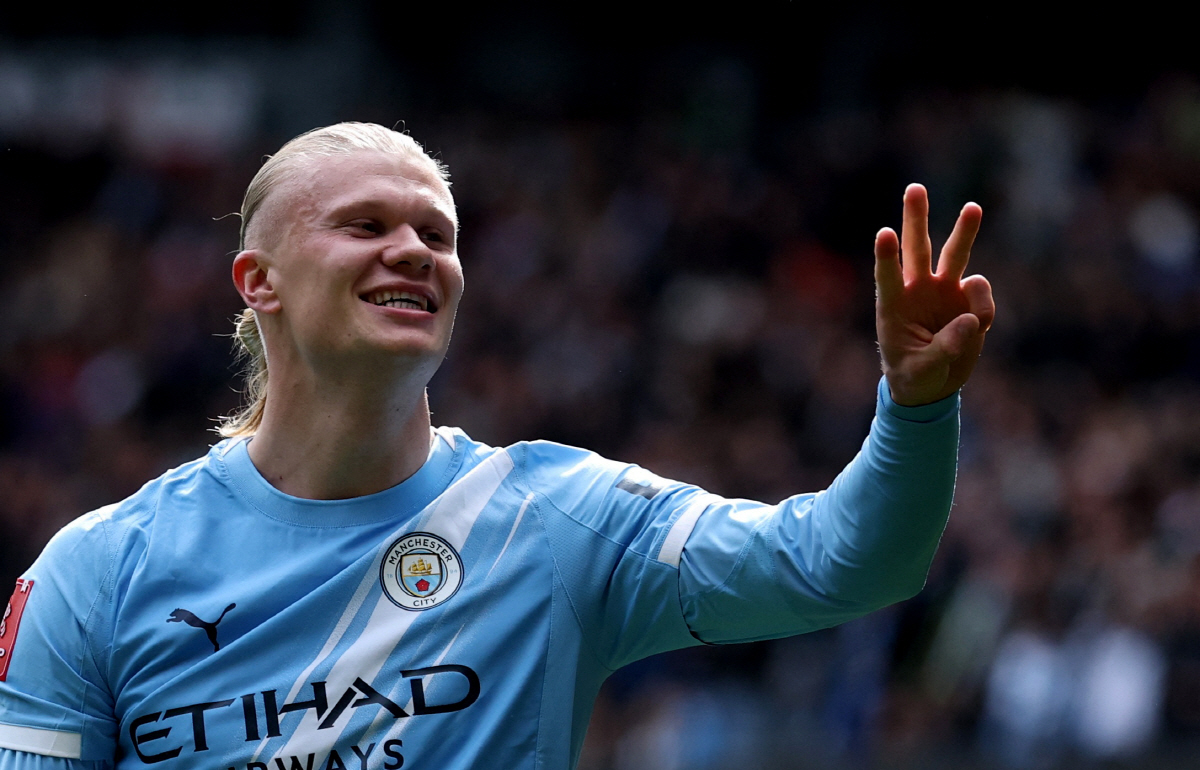 Soccer Football - FA Cup - Quarter Final - Manchester City v Liverpool - Etihad Stadium, Manchester, Britain - April 4, 2026 Manchester City's Erling Haaland celebrates scoring their fourth goal to complete his hattrick REUTERS/Phil Noble
