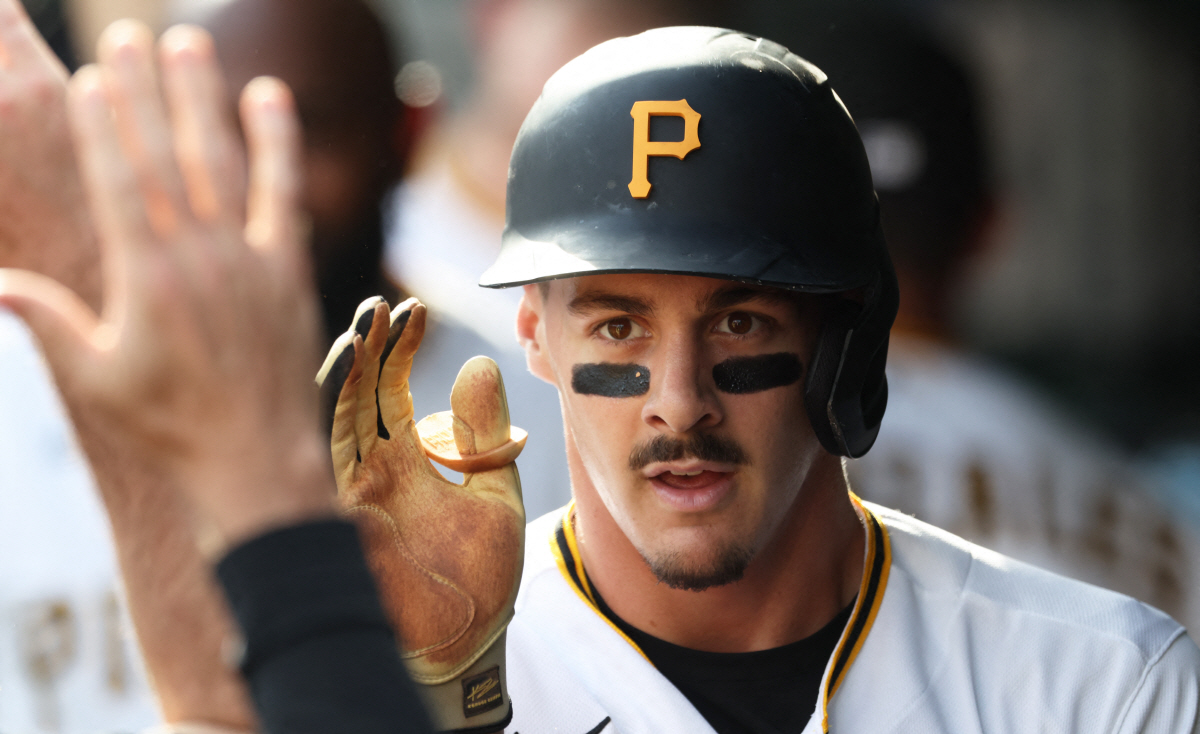 Apr 3, 2026; Pittsburgh, Pennsylvania, USA; Pittsburgh Pirates shortstop Konnor Griffin (6) high-fives in the dugout after scoring his first major league run in his debut against the Baltimore Orioles during the second inning at PNC Park. Mandatory Credit: Charles LeClaire-Imagn Images