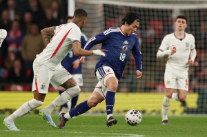 '손흥민 은퇴하면 내 세상'...'유럽 득점왕 후보' 日 공격수, 잉글랜드 무너뜨리고 충격 진단 