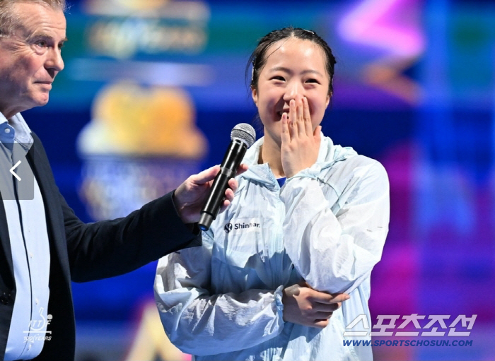 "신유빈, 마카오의 역사가 되다" ITTF도 대서특필..."한국 여자탁구 사상 첫 월드컵 메달 확보!"