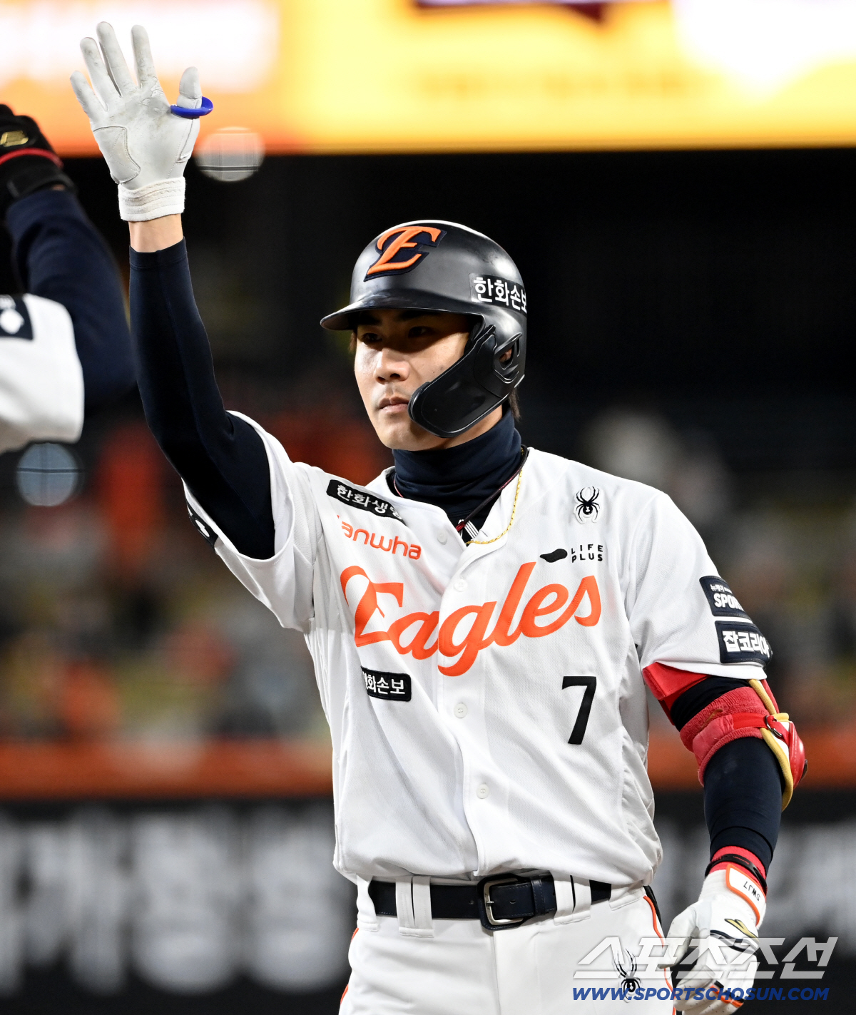 1일 대전한화생명볼파크에서 열린 KT와 한화의 경기. 6회말 무사 1,3루 한화 심우준이 1타점 적시타를 치고 기뻐하고 있다. 대전=허상욱 기자wook@sportschosun.com/2026.04.01/