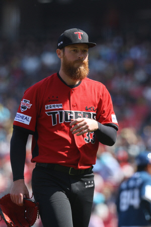 '혼자 2승 올러 고맙다!' 공포의 검빨 KIA, 드디어 이겼다…NC 5연승 마감[광주 리뷰]