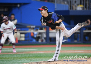 LG마무리 유영찬 