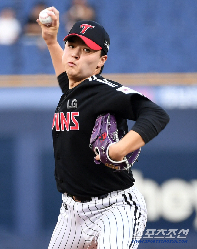 2023 KBO리그 NC 다이노스와 LG 트윈스의 경기가 22일 창원NC파크에서 열렸다. LG 이민호가 역투하고 있다. 창원=박재만 기자pjm@sportschosun.com/2023.06.22/