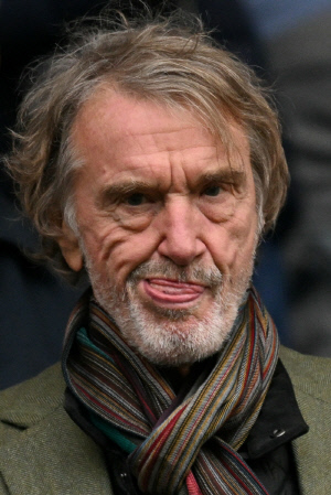 '재창단 수준의 리빌딩' 맨체스터 유나이티드 여름 '살생부' 나왔다, 최소 8명 정리..1억파운드 확보 시나리오