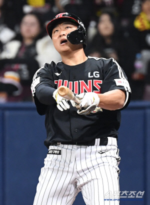 "박병호 내보냈던 실패, 다신 하고 싶지 않아"…LG땐 좌절→넥센서 부활 "난 이걸 본적이 있어!" 이재원 파워히터 육성 '특명'