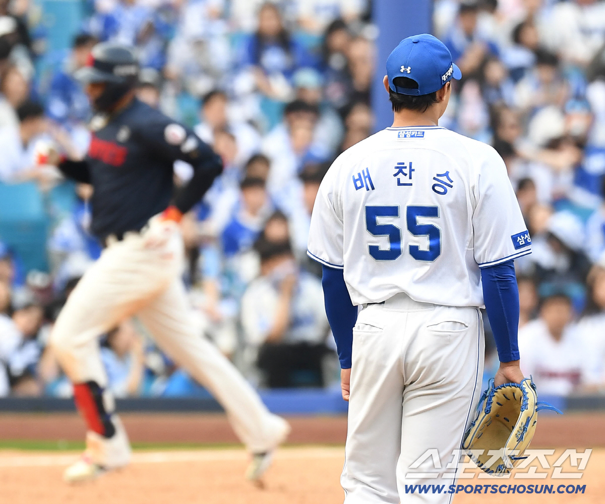 29일 대구 삼성라이온즈파크에서 열린 삼성과 롯데의 경기. 7회 삼성 배찬승 상대 3점 홈런을 날린 레이예스. 대구=송정헌 기자songs@sportschosun.com/2026.03.29/