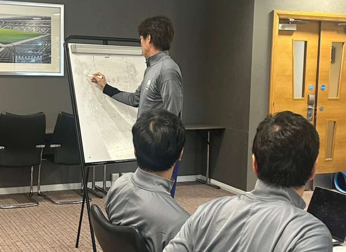 아로소 코치 SNS