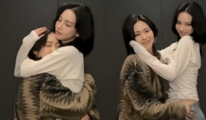 카리나 품에 안긴 류진, 이렇게 친했나…예쁜 애 옆 예쁜 애 밀착 투샷