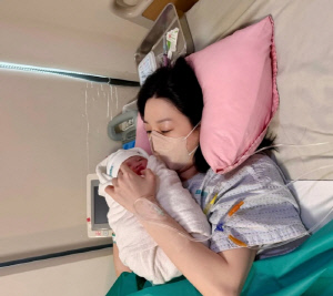 '70억 CEO' 김소영, 둘째도 또 맡겼다..."주양육자는 ♥오상진"