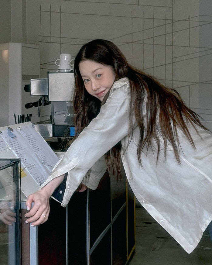 고현정, 얼마나 말랐으면..슬랙스가 '스키니핏' 된 '비현실 몸매'