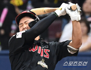 '타율 4할 치더니...' 한동희는 웃고 이재원은 침묵, 퓨처스 폭격 4인방 희비[SC포커스]