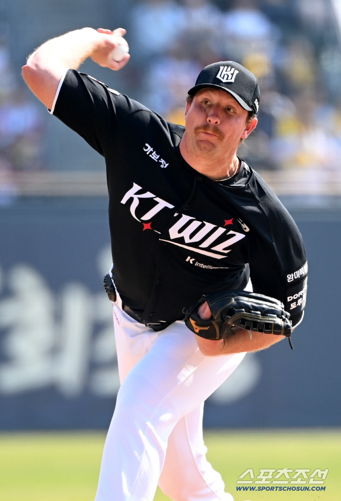 "아직 맛보기일뿐" 최고 아닌 '평균' 152㎞ 가능할까? 전직 다저스맨의 다짐 "4~5월 더 올라간다" [인터뷰]