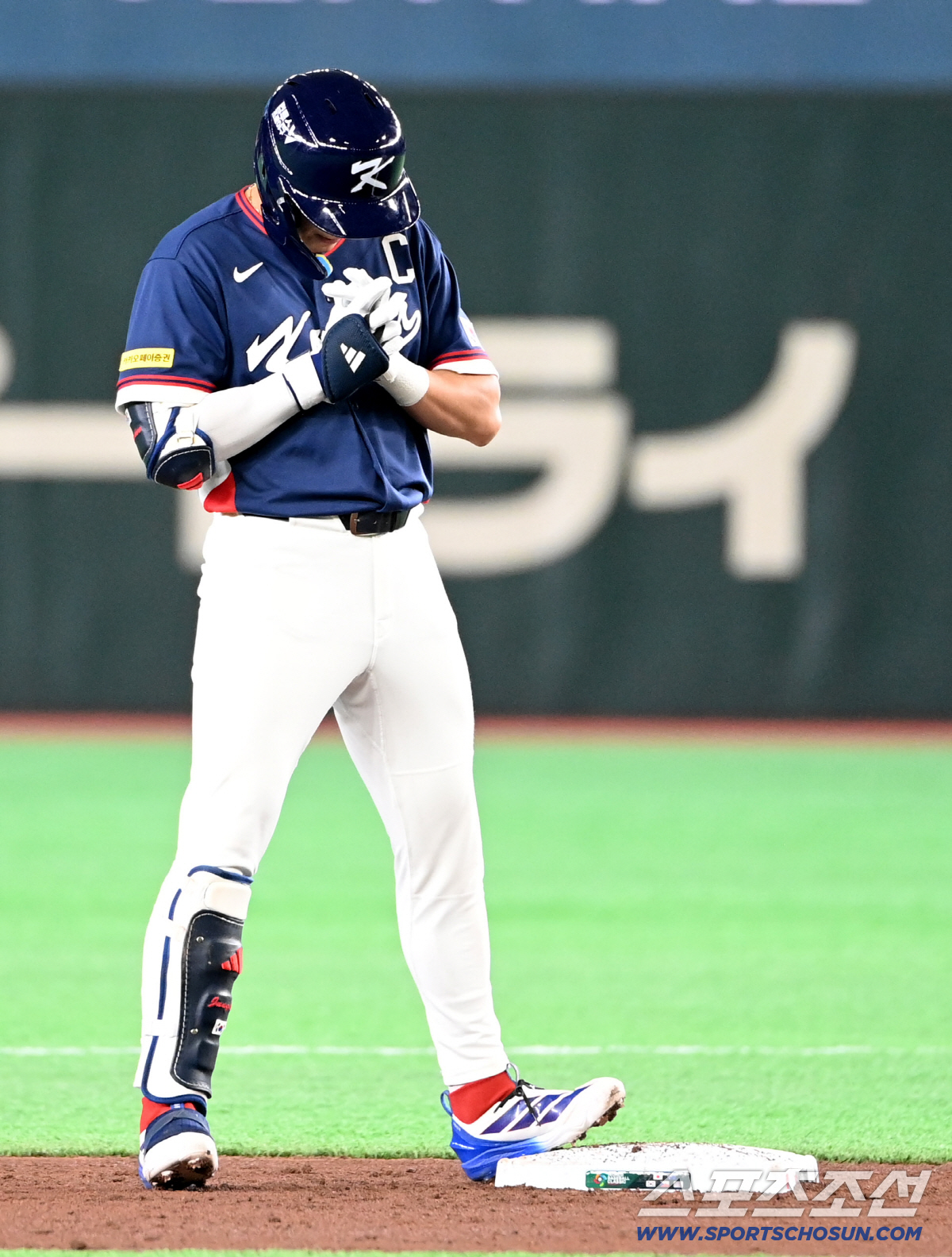 9일 일본 도쿄돔에서 열린 WBC(월드베이스볼클래식) 한국과 호주의 경기, 3회초 무사 2루 이정후가 1타점 2루타를 치고 두 손을 모으며 기쁨을 나누고 있다. 도쿄(일본)=허상욱 기자wook@sportschosun.com/2026.03.09/