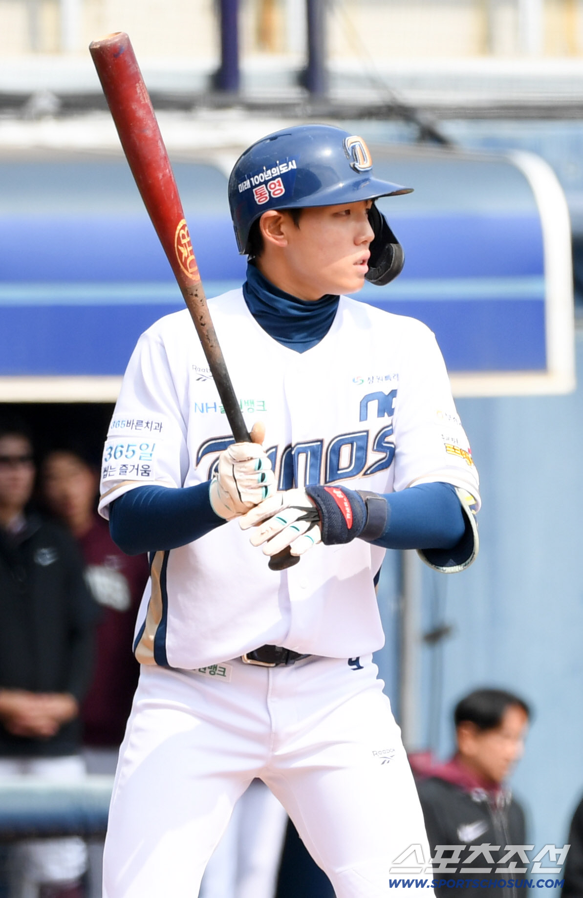 15일 마산야구장에서 열린 NC 다이노스와 키움 히어로즈의 시범경기. NC 신재인이 타격을 하고 있다. 창원=박재만 기자 pjm@sportschosun.com/2026.03.15/