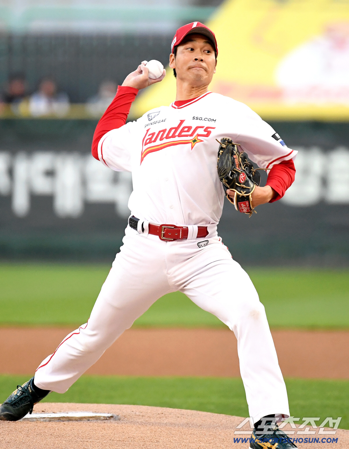 7일 인천 SSG랜더스필드에서 열린 SSG와 한화의 경기. 선발 투구하고 있는 SSG 타케다. 인천=송정헌 기자songs@sportschosun.com/2026.04.07/