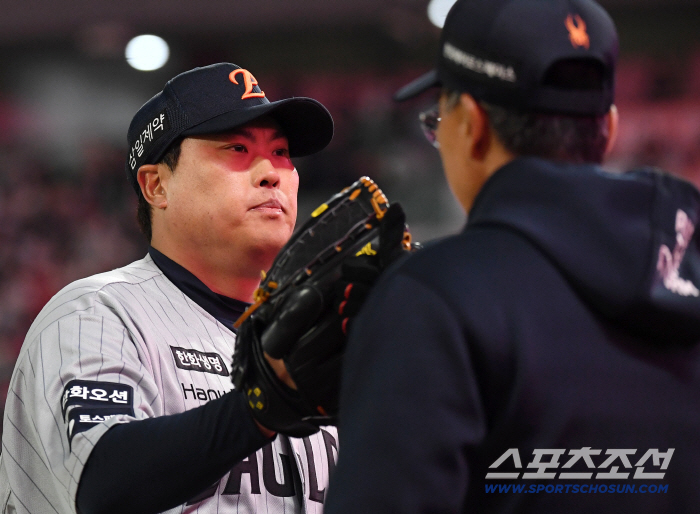 'KKKKKKKKKK' 괴물 앞에서 꼼짝 못하네, 한화 이겼다! 상위권 맹추격