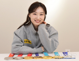 '올림픽과 작별' 최민정 계속되는 질주, 국가대표 1차 선발전 1500m 3위...1위는 노아름