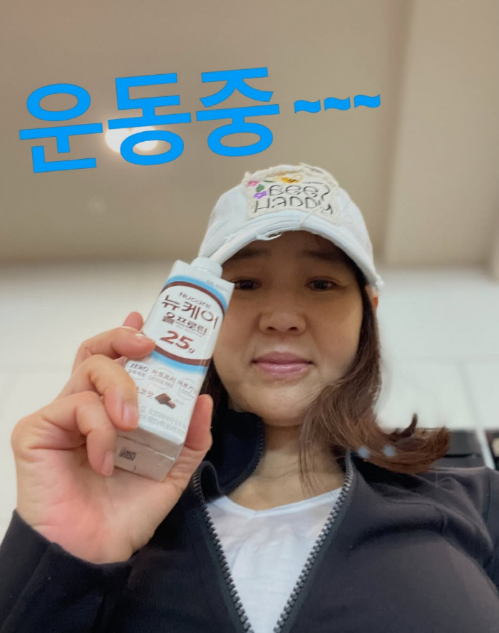 '1형 당뇨 투병' 윤현숙, 38kg 충격 근황...저혈당에 결국 '운동 중단'