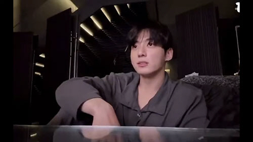 BTS 정국, '손가락 욕' 논란 입 열었다…