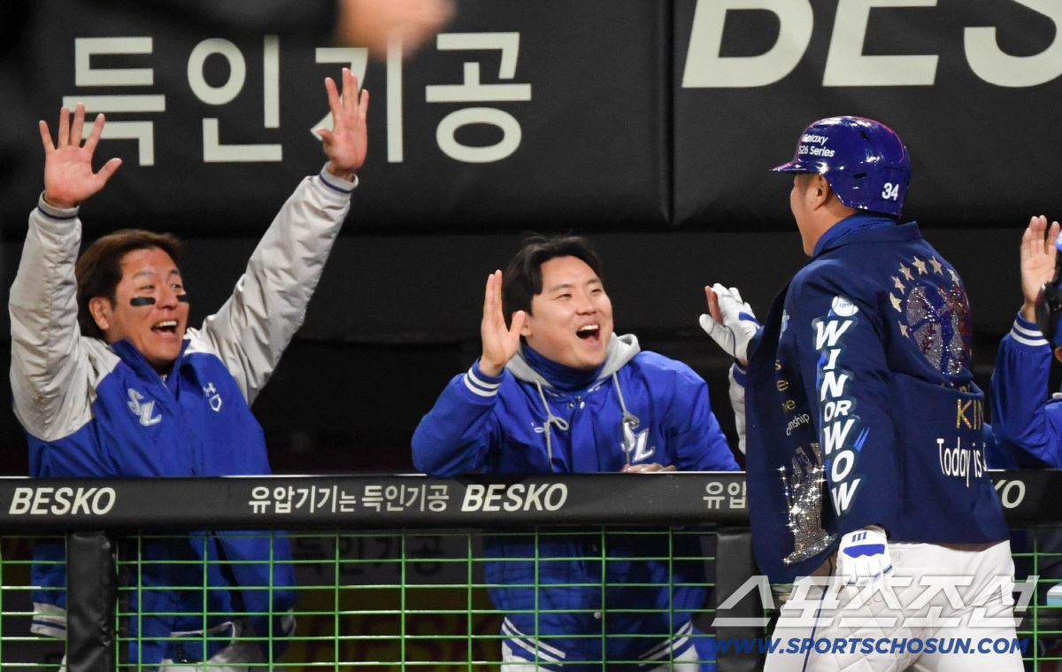 7일 광주 기아챔피언스필드에서 열린 KIA와 삼성의 경기. 9회초 무사 1,3루 삼성 최형우가 스리런포를 날린 뒤 환호하고 있다. 광주=박재만 기자 pjm@sportschosun.com/2026.04.07/