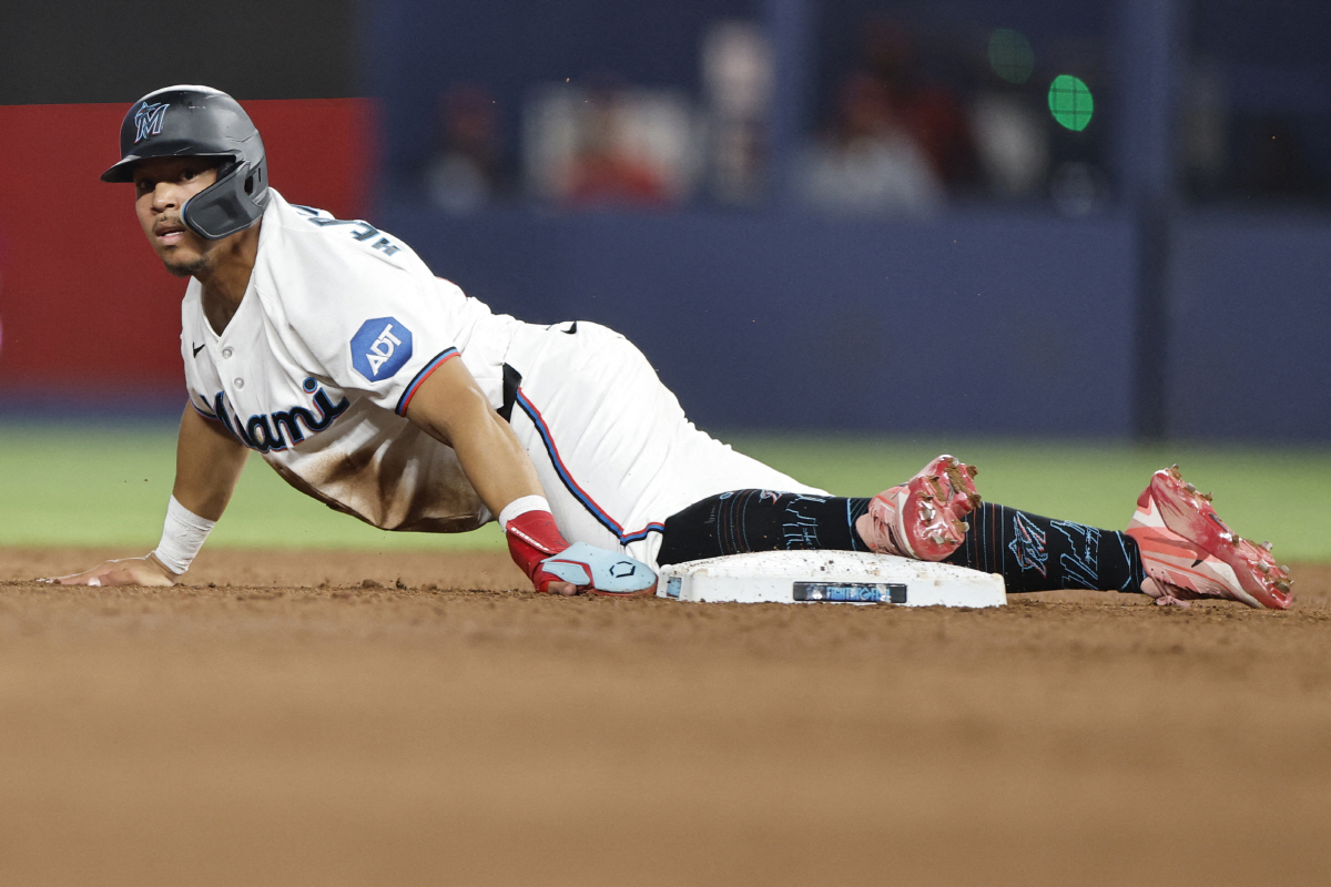마이애미 에리베르토 에르난데스가 6회말 2루로 진루하고 있다. AFP연합뉴스