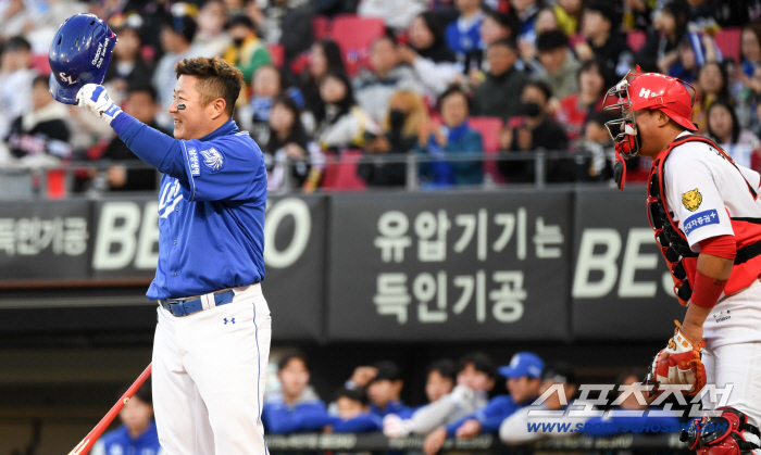 "봐준게" 볼넷 2개였나? 낭만의 '최형우 더비' 과연 어땠길래, 대투수 유혹에 장군 모드→야수 돌변[광주현장]