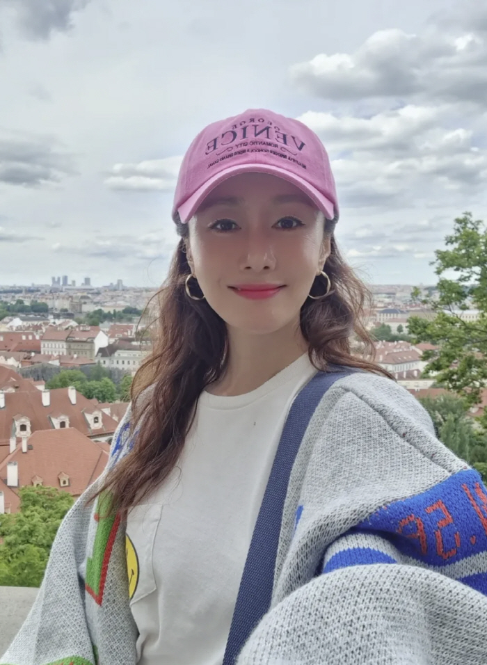 '韓 떠난' 김지수, 여행사 차리고 비연예인 삶 시작