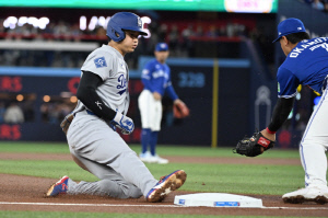초집중! 오타니 '최초의 역사 집필' 올해도 계속된다, 9일 토론토전서 이룰 대기록은?
