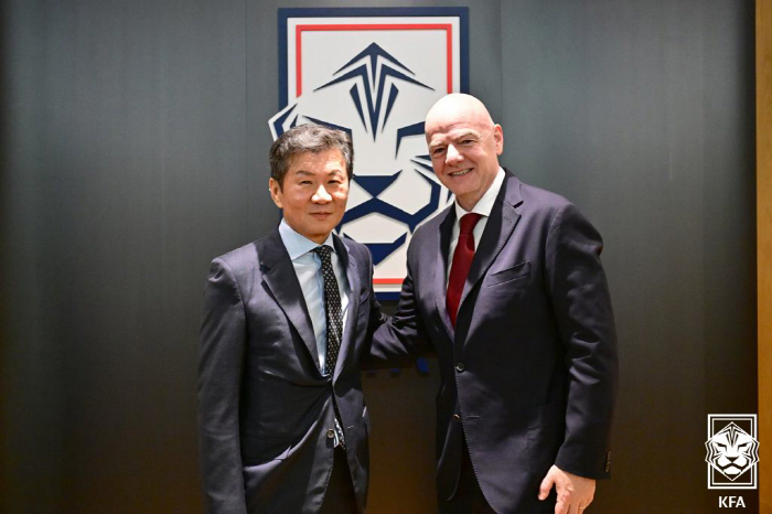 "韓 축구의 뜻깊은 순간" 인판티노 FIFA 회장, 정몽규 KFA 회장 야심작 '코리아풋볼파크 개관' 축하