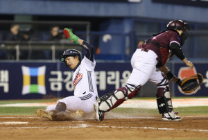 회장님! 자주 와주세요…'허슬두 제대로 보여줬다' 두산, 키움에 전날 패배 설욕 [잠실 리뷰]