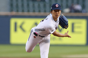 두산 미래를 봤다! 2년 차가 합작한 승리…사령탑 미소 