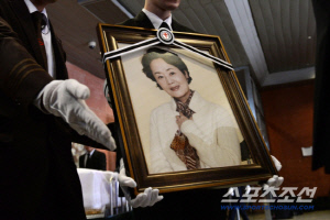 '국민엄마' 故 김영애, 췌장암도 막지 못한 연기 열정…어느새 9주기