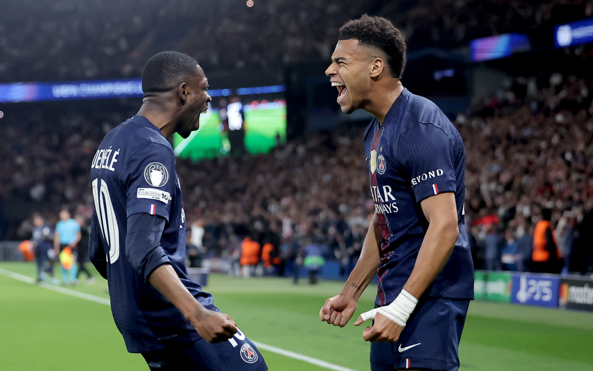 epaselect epa12875977 Desire Doue (R) of PSG celebrates with teammate Ousmane Dembele after scoring the opening goal during the UEFA Champions League quarter-finals, 1st leg match between Paris Saint-Germain FC and Liverpool FC in Paris, France, 08 April 2026. EPA/CHRISTOPHE PETIT TESSON