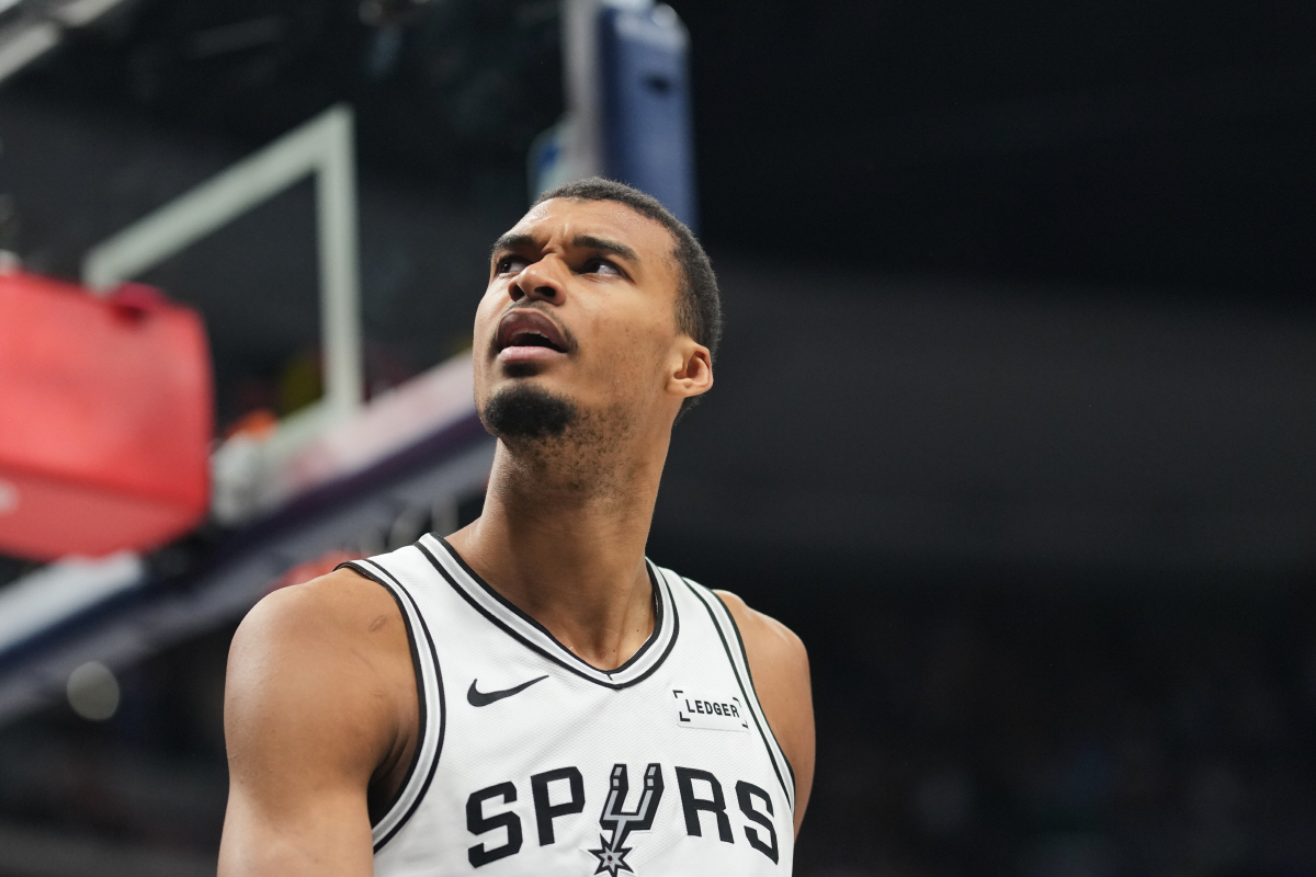 "웸비 MVP? 곧 받는다. 근데 올해는 아니야!" 르브론의 웸반야마 MVP 수상 가능성 냉정평가 "이유? 샤이가 있잖아"