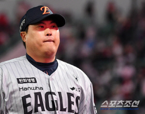 "보고 던지니 되던데요?" 천재가 노력을 만나면 생기는 일…"비밀" 신무기 예고까지 했다