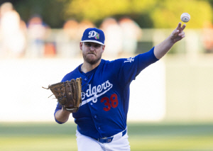 미국에서도 '외롭다'고 하겠네. 불운한 콜어빈. ERA 1.26인데 2패 뿐. 승리 날아가고, 타선지원도 못받아...