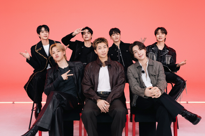 방탄소년단 "월드투어 실감 안나, 감 잃었을까 걱정"[일문일답]