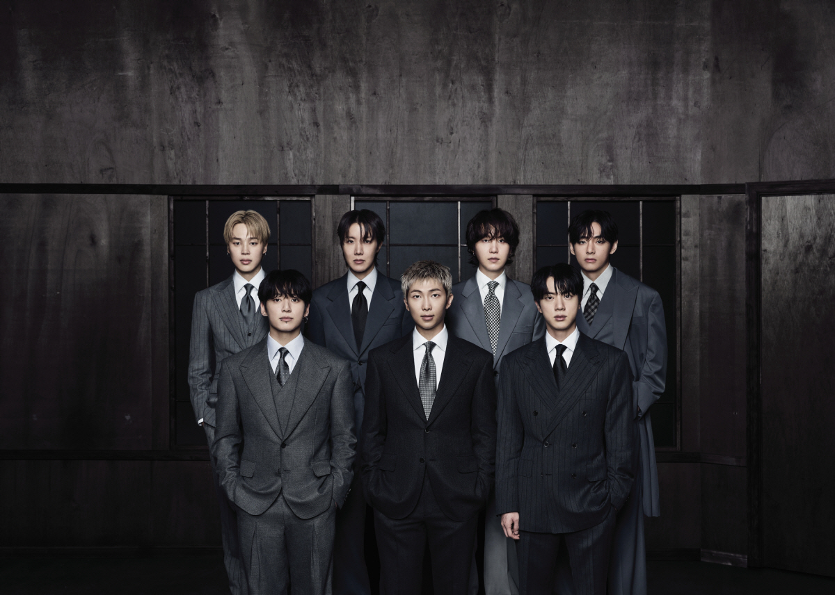 방탄소년단 "월드투어 실감 안나, 감 잃었을까 걱정"[일문일답]
