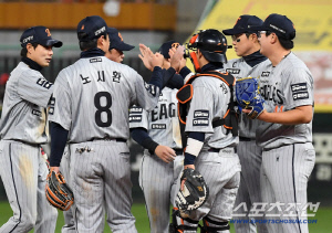 '불펜 총투입' 한화, 우천 취소에 화색 "쿠싱 등판 불발된 이유는…"[인천 현장]