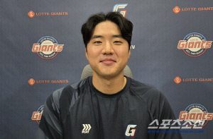 속상해도 절대 티 안 낸다 → 롯데 손성빈이 스트레스 푸는 법. 