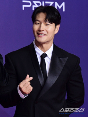 '50세' 김종국, ♥아내 자연분만 원하나 