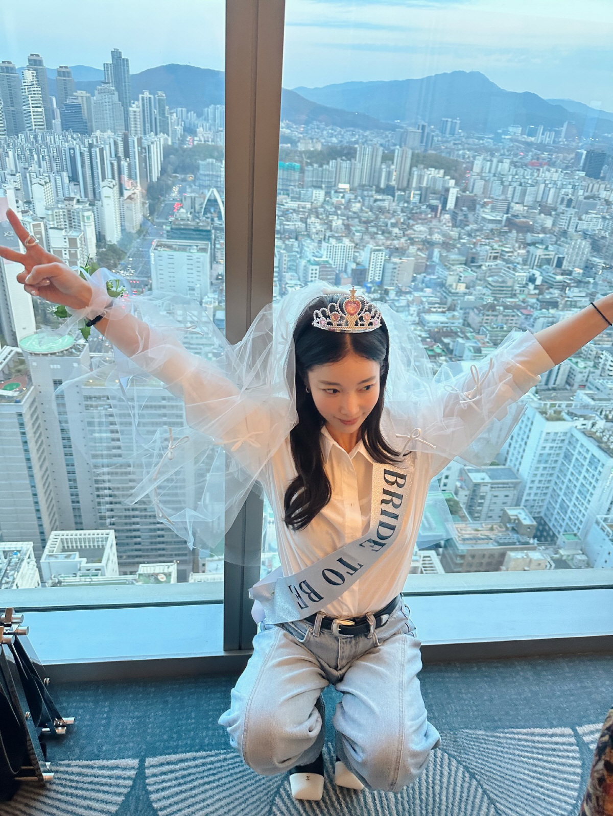 기은세, 이혼 3년만 재혼 암시...알고보니 "생축띠 잘못 사왔을 뿐" 해명