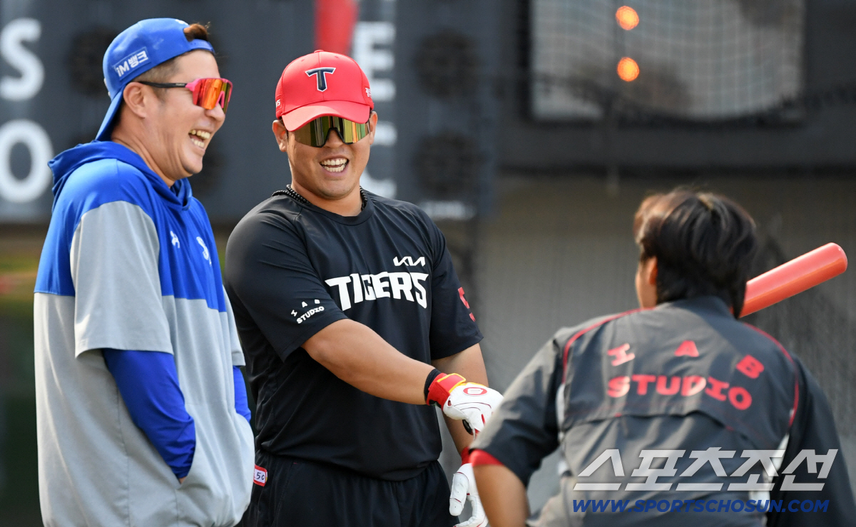 무심하지만 후배를 생각하는 마음만큼은 진심이었다.