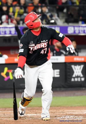 3안타 5타점 몰아치고 다시 감 잡았나...나성범, 한화 울리는 역전 투런 '2G 연속 대포' [대전 현장]