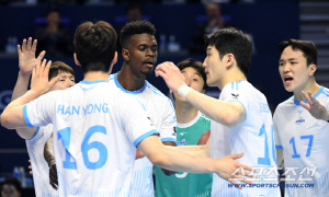 대한항공, 2년 만에 왕좌 탈환! → 왕조 부활. 통합우승 V5 [인천 현장]