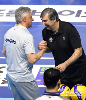 깨끗한 '패배 승복'은 없었다 → 패장의 분노! 찝찝함 여전.. 